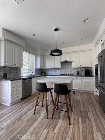 27088 Channel Lane, Valencia, California 91355