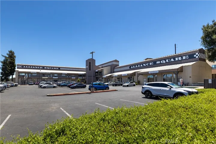935 Riverside 24, Paso Robles, California 93446