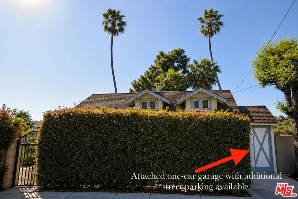 1 car garage