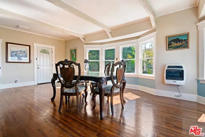 207 Ocean Avenue, Santa Monica, California 90402