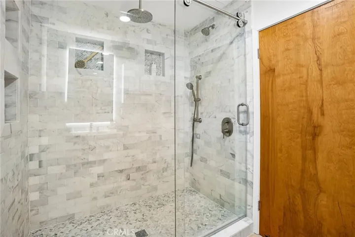 1041 E Burlinghall Drive, Long Beach, California 90807
