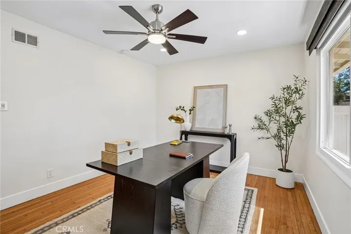 1041 E Burlinghall Drive, Long Beach, California 90807