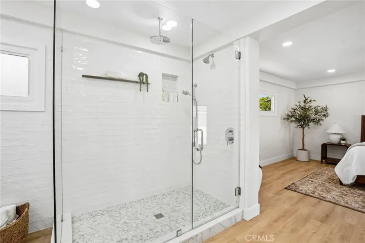 1041 E Burlinghall Drive, Long Beach, California 90807