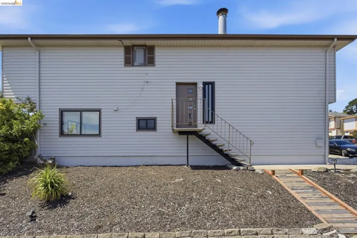 465 Verducci Dr, Daly City, California 94015