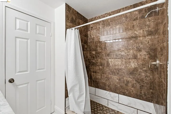 465 Verducci Dr, Daly City, California 94015