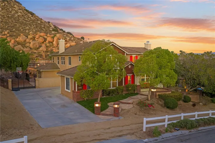 1465 Andalusian, Norco, California 92860