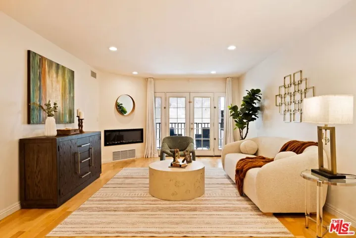 1230 Horn Avenue 419, West Hollywood, California 90069