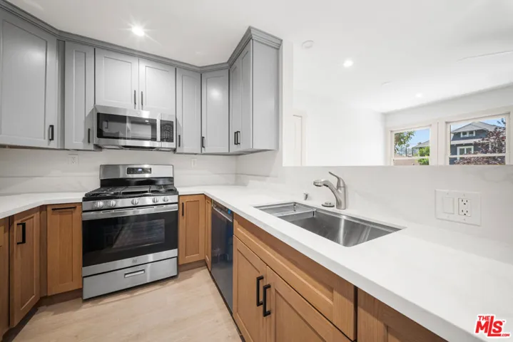 323 N Avenue 52, Los Angeles, California 90042