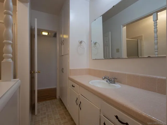 Hallway Bathroom #2