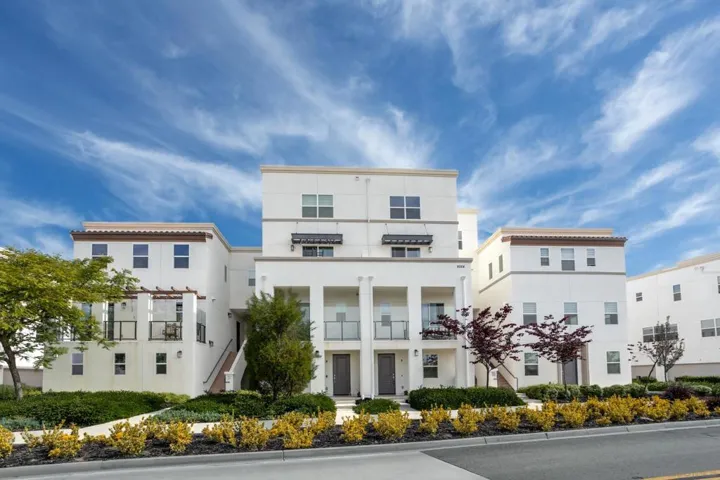2024 Luzon Lane 5, Chula Vista, California 91915