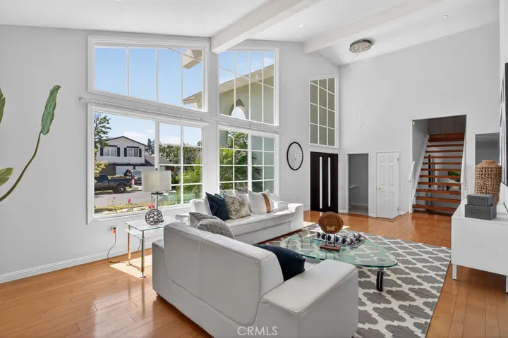 1663 N Yurok, Orange, California 92867