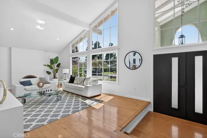 1663 N Yurok, Orange, California 92867