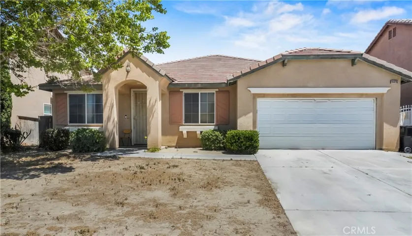 16026 Greyrock, Victorville, California 92395