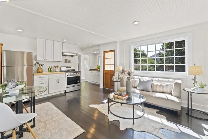 5154 Shafter Ave, Oakland, California 94618