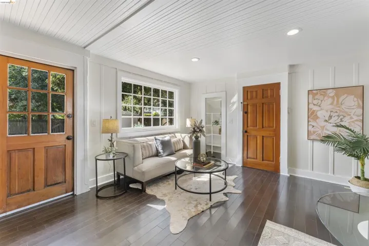 5154 Shafter Ave, Oakland, California 94618