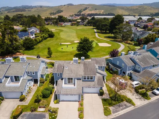 12 Bayhill Place, Half Moon Bay, California 94019