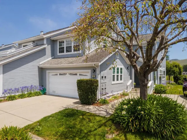 12 Bayhill Place, Half Moon Bay, California 94019