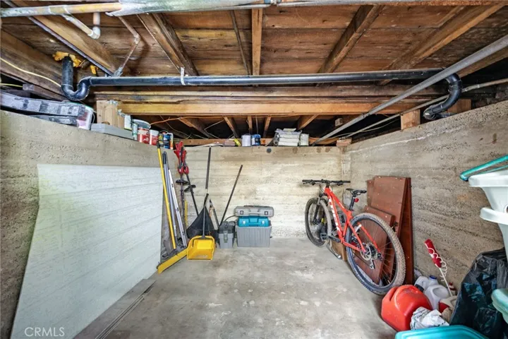 402 E Grand, Corona, California 92879