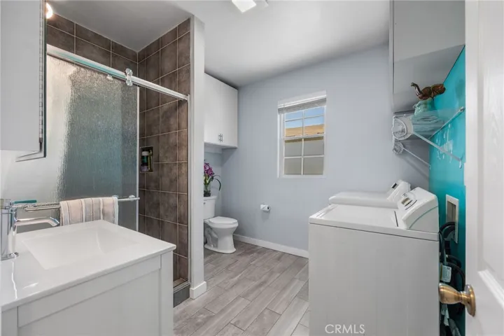 402 E Grand, Corona, California 92879