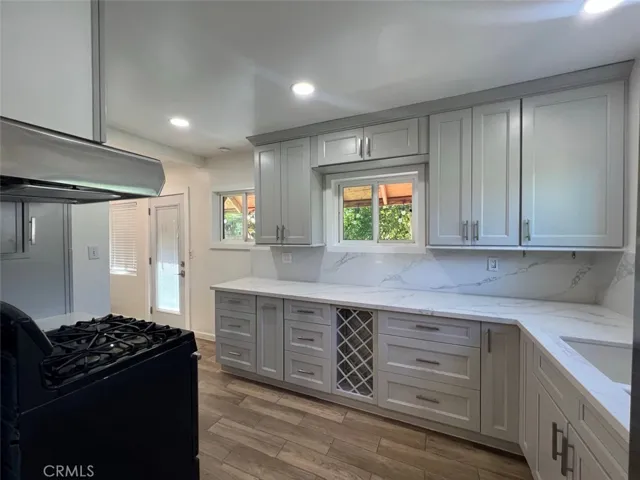 1011 San Pascual Avenue, Los Angeles, California 90042