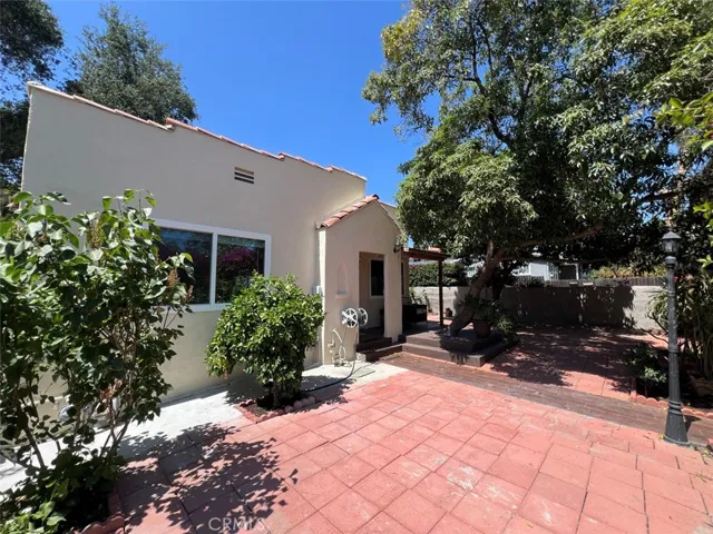 1011 San Pascual Avenue, Los Angeles, California 90042