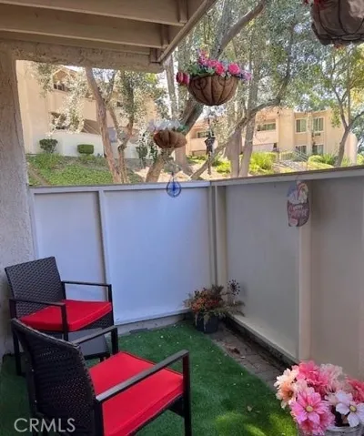 28947 Thousand Oaks 134, Agoura Hills, California 91301