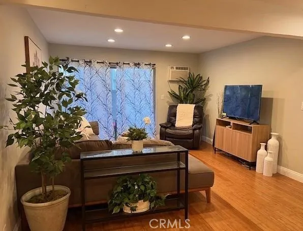 28947 Thousand Oaks 134, Agoura Hills, California 91301