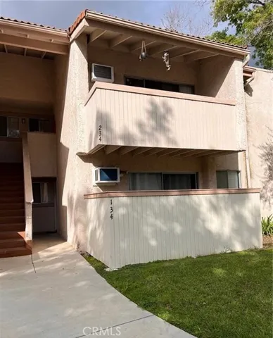 28947 Thousand Oaks 134, Agoura Hills, California 91301