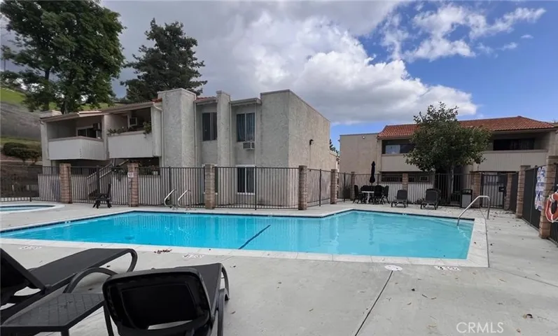 28947 Thousand Oaks 134, Agoura Hills, California 91301