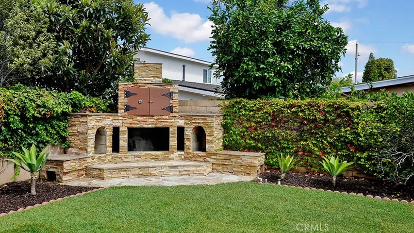 266 Joann Street, Costa Mesa, California 92626