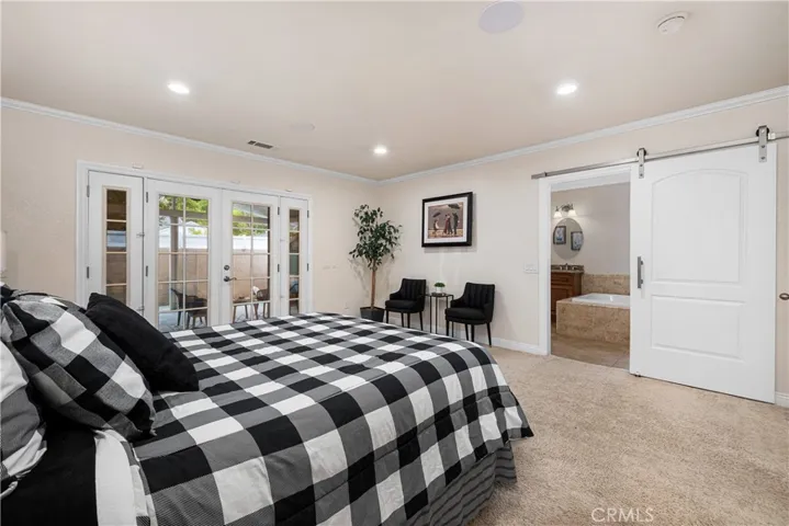 3702 Petaluma, Long Beach, California 90808