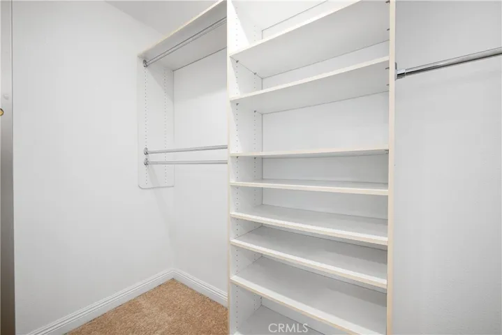 3702 Petaluma, Long Beach, California 90808