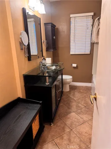 Common Bath