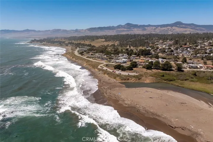 Looking north above Moonstone Beach