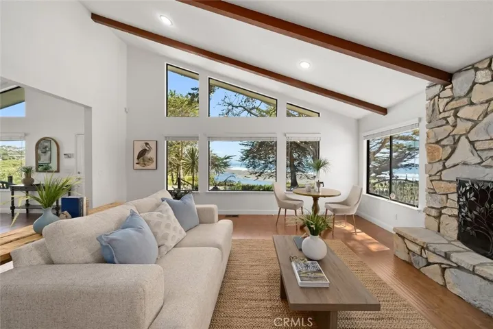 Stunning ocean views from family room