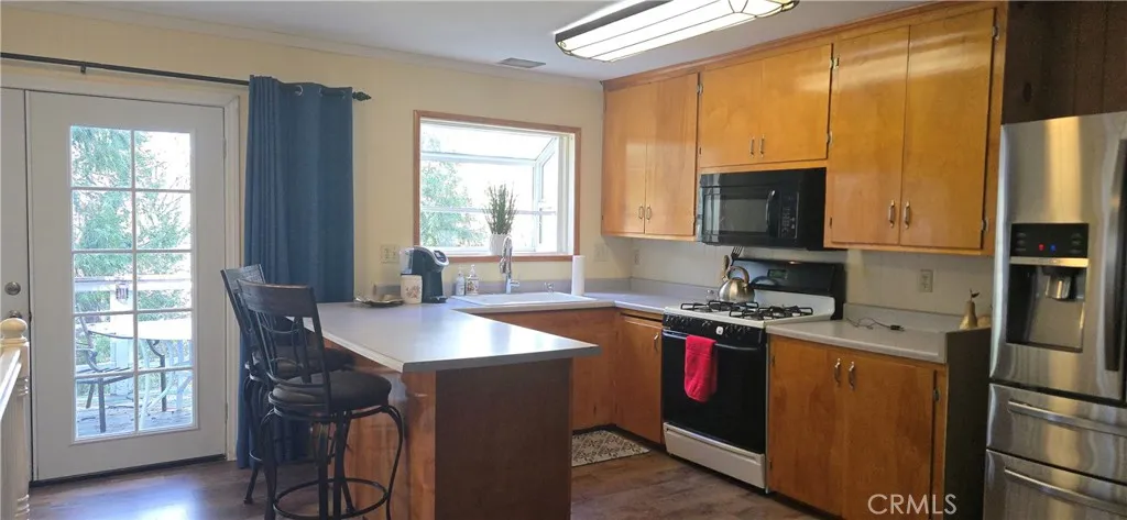 24032 Alpine Drive, Crestline, California 92325
