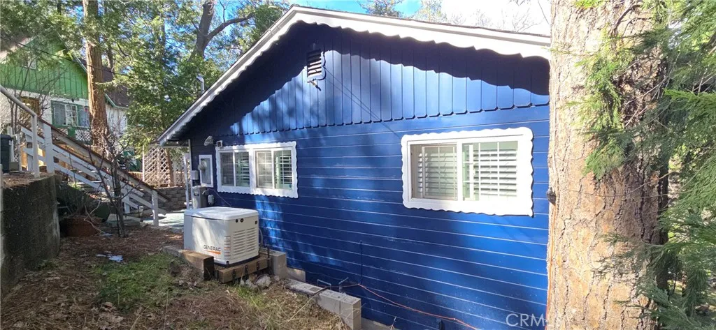 24032 Alpine Drive, Crestline, California 92325