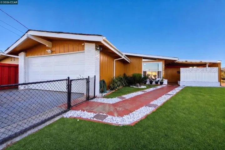 27507 Barcelona Ave, Hayward, California 94545