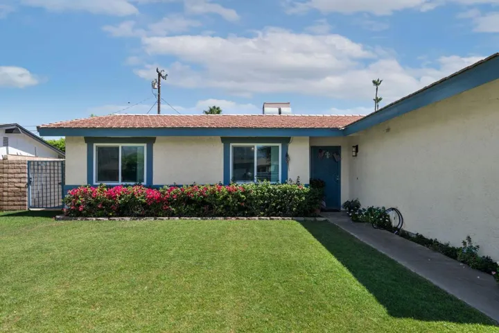 5-web-or-mls-69310-Nilda-Dr-Cathedral-Ci