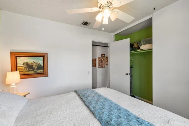 26-web-or-mls-69310-Nilda-Dr-Cathedral-C