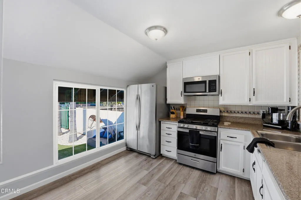 202 Avon ln MLS-10