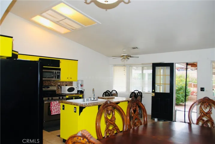 15144 Macadamia Court, Fontana, California 92335