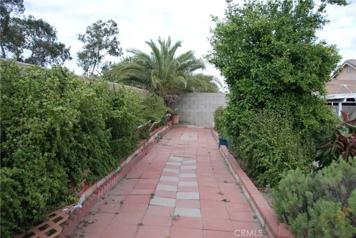 15144 Macadamia Court, Fontana, California 92335