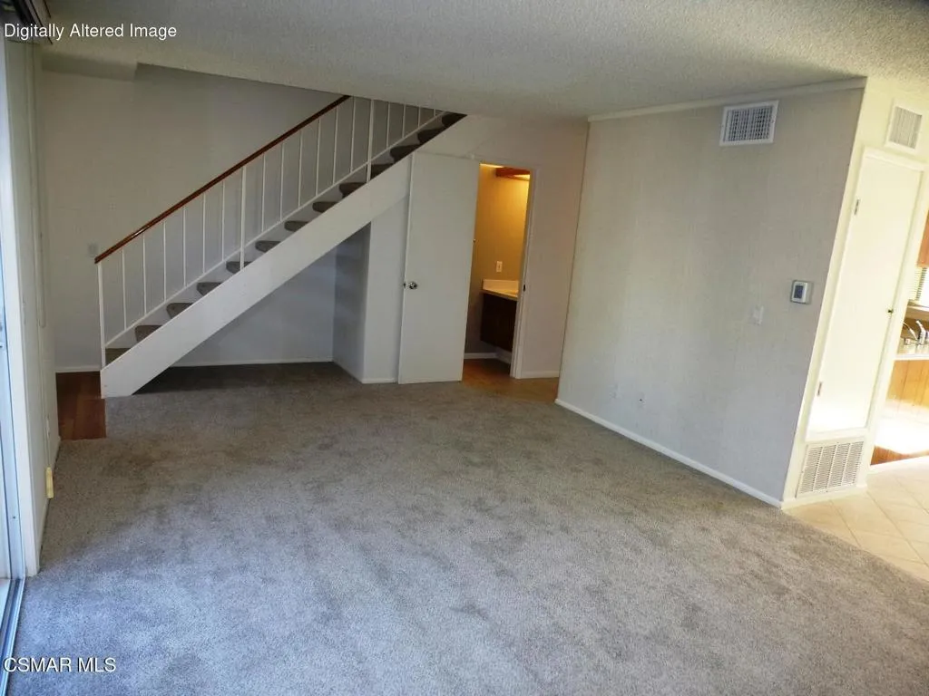 Living/Stairs