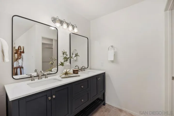 6660 Reservoir, San Diego, California 92115