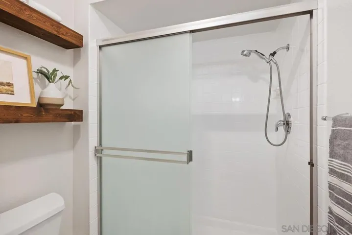 6660 Reservoir, San Diego, California 92115