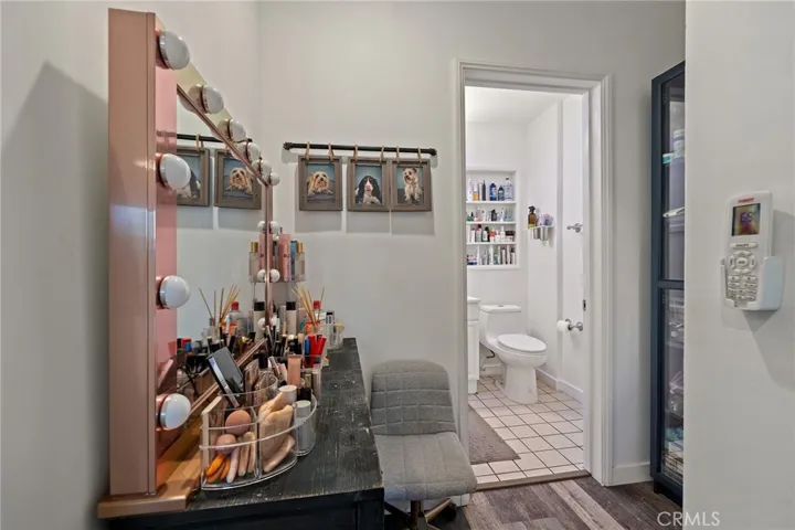 Vanity area