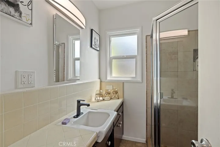 Bathroom #2
