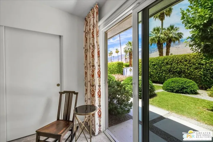 1250 S Paseo De Marcia, Palm Springs, California 92264