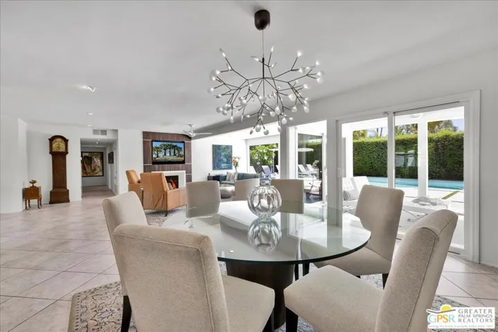 1250 S Paseo De Marcia, Palm Springs, California 92264